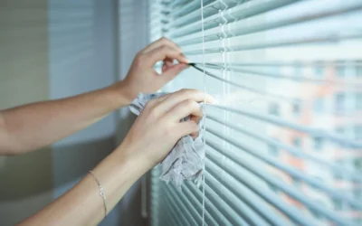 Jarang Dilakukan, Begini Cara Membersihkan Roller Blinds yang Tepat!