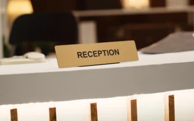 Papan Nama Meja Kantor (Name Desk): Apa dan Mengapa Penting?